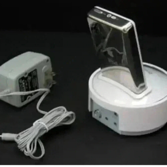 Iball WIRELESS STEREO SPEAKER WITH TRANSMITTER DOC FOR IPOD BY OREGON SCIENTIFIC - Picture 2 of 8